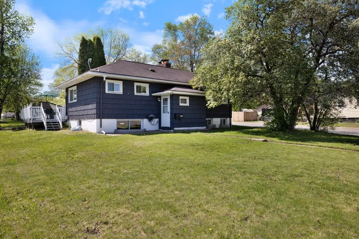 Hibbing, MN 55746,3901 4th AVE E