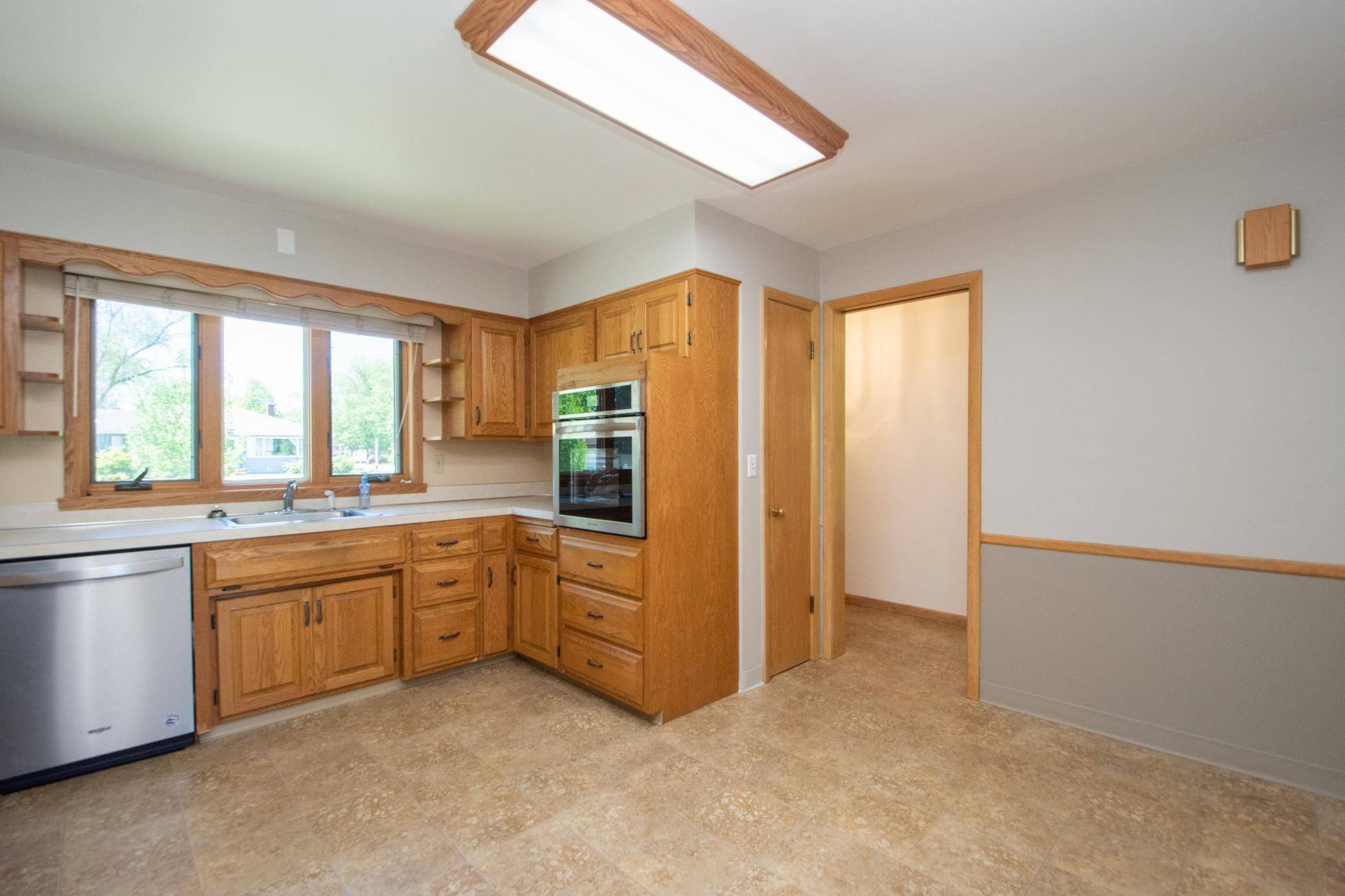Moorhead, MN 56560,1604 16th ST S