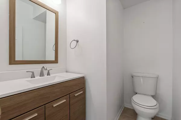 Shakopee, MN 55379,1504 Savanna DR