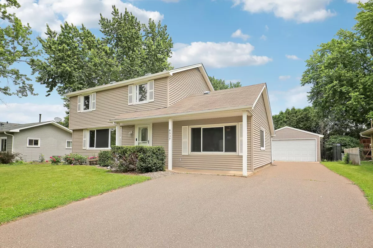 Cottage Grove, MN 55016,8537 Ideal AVE S