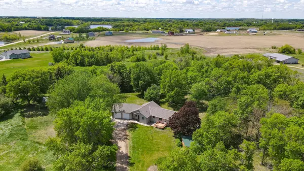 Green Lake Twp, MN 56288,9850 90th ST NE