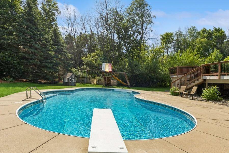 Burnsville, MN 55306,1208 Keller LN