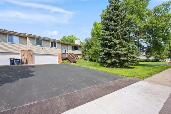 Eagan, MN 55123,3855 Denmark AVE