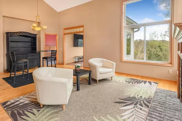 Inver Grove Heights, MN 55076,8664 Callahan TRL