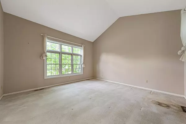 Inver Grove Heights, MN 55076,8361 Carew CT