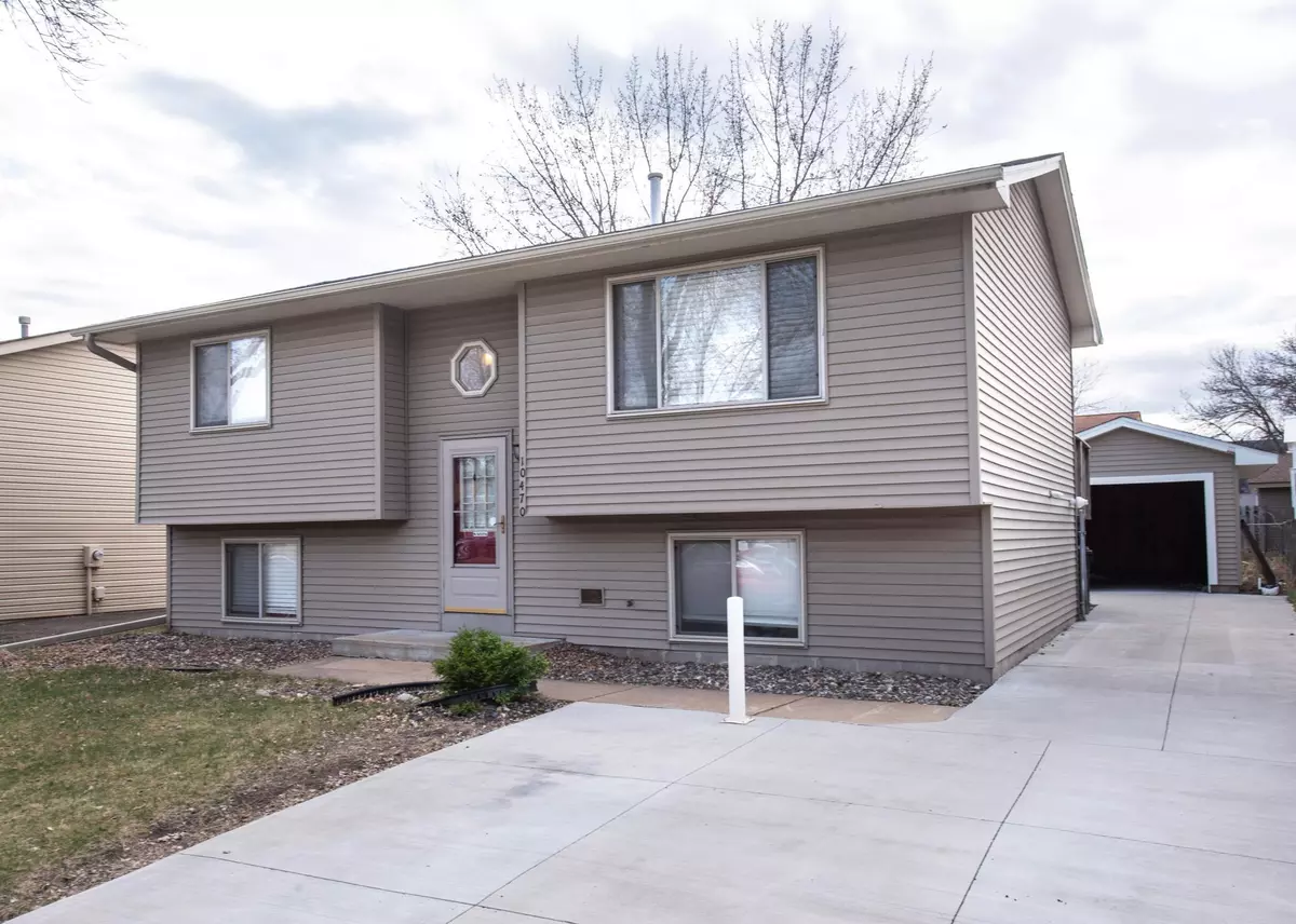 Coon Rapids, MN 55433,10470 Palm ST NW
