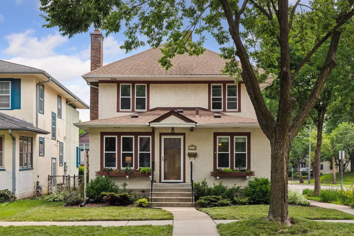 Saint Paul, MN 55105,1818 Juliet AVE