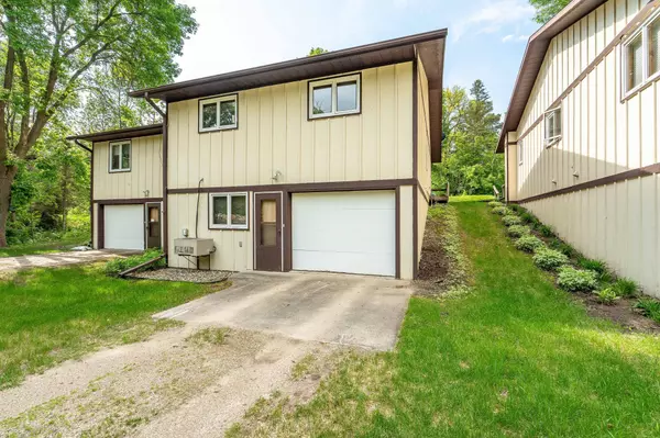 Pelican Rapids, MN 56572,415 2nd AVE SE