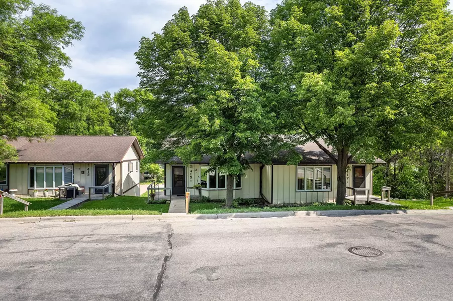 415 2nd AVE SE, Pelican Rapids, MN 56572