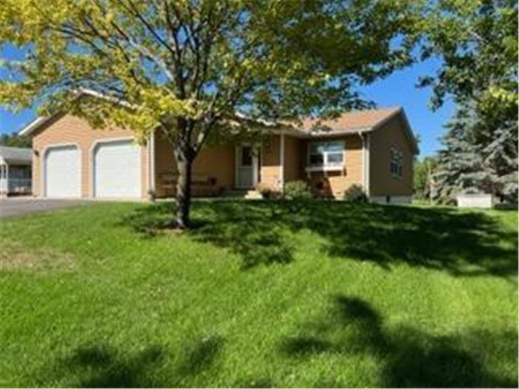 210 Knollwood ST W, Annandale, MN 55302