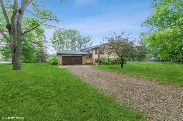 Ham Lake, MN 55304,17551 London ST NE
