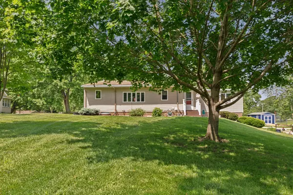 Hollandale, MN 56045,85231 Ballpark RD