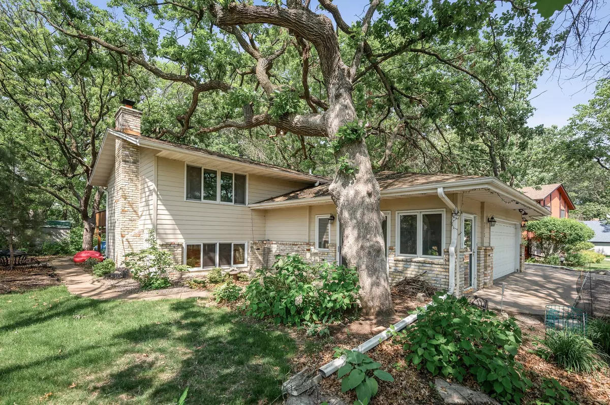 Coon Rapids, MN 55448,273 120th LN NW