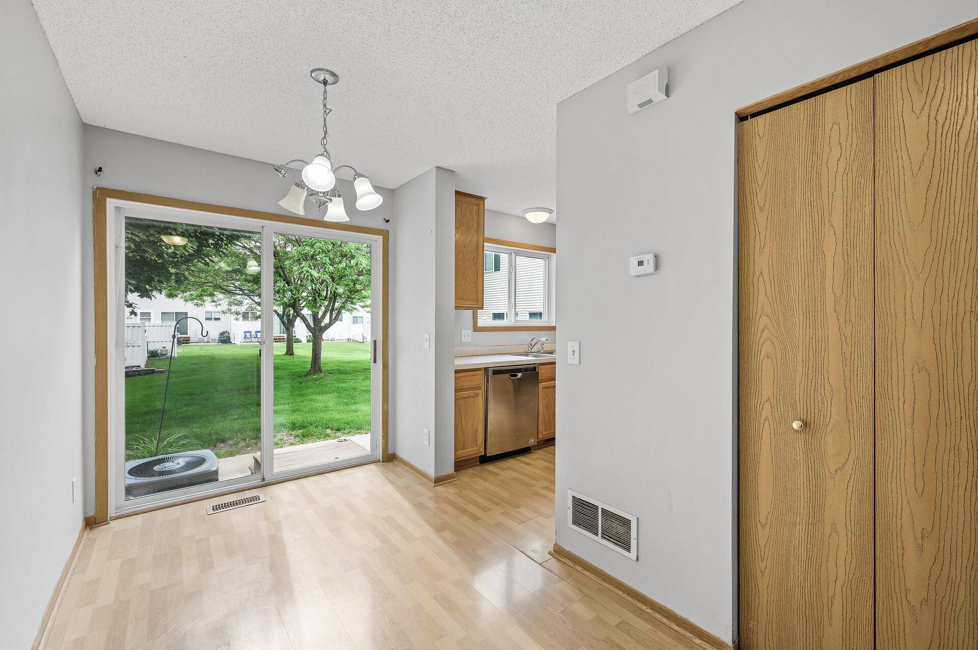 Apple Valley, MN 55124,15546 Flyboat LN