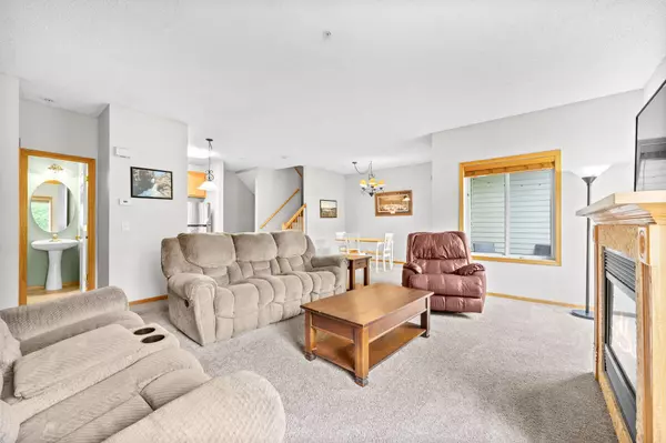 3864 Abercrombie LN, Stillwater, MN 55082