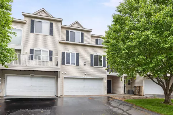 3864 Abercrombie LN, Stillwater, MN 55082