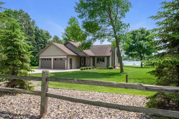 13631 36th ST NW, Annandale, MN 55302