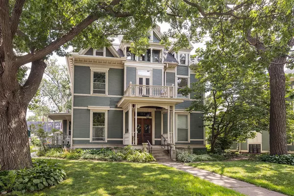 112 Western AVE N #4, Saint Paul, MN 55102