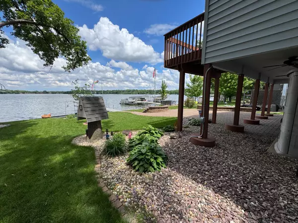 Fairmont, MN 56031,1370 Oak Beach DR