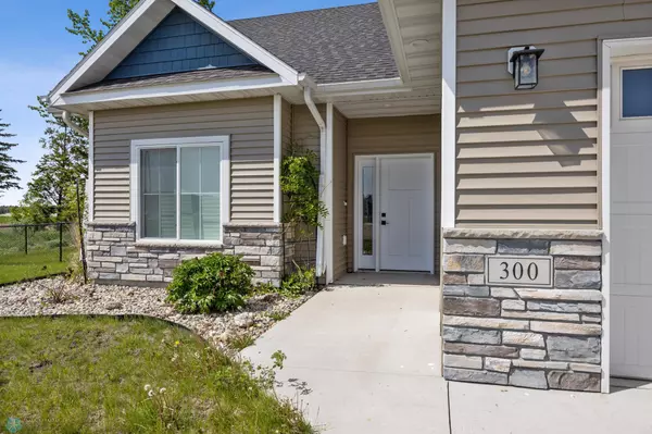 Hankinson, ND 58041,300 Pine DR