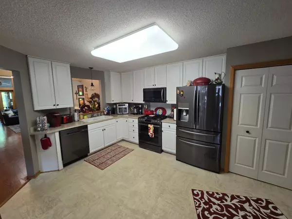 Lakeville, MN 55044,18699 Kalmar CT