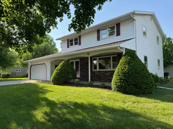 603 Dogwood AVE,  Marshall,  MN 56258