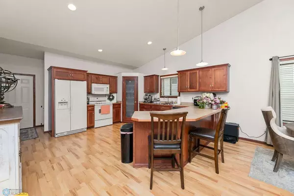 Fargo, ND 58104,4467 53rd ST S