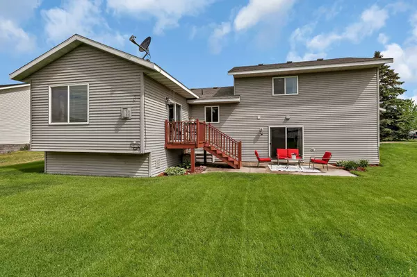 Rockville, MN 56320,525 Walnut ST