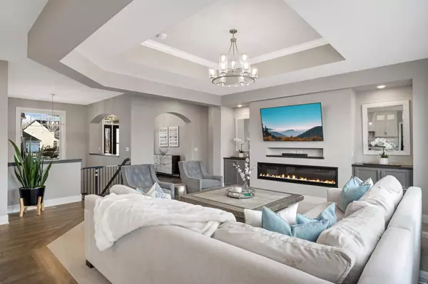 Maple Grove, MN 55311,7904 Shadyview LN N