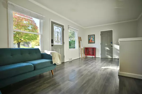 Hopkins, MN 55343,301 19th AVE N