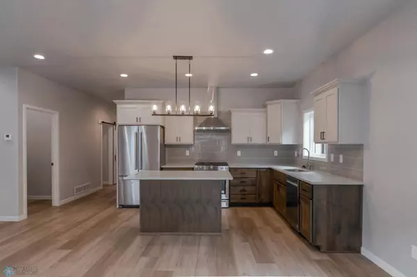 Fargo, ND 58104,4174 Arthur DR S