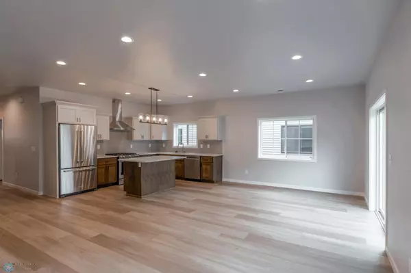 Fargo, ND 58104,4174 Arthur DR S