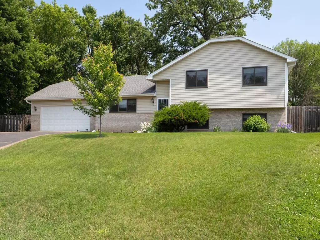 Saint Francis, MN 55070,23181 Dahlia ST NW