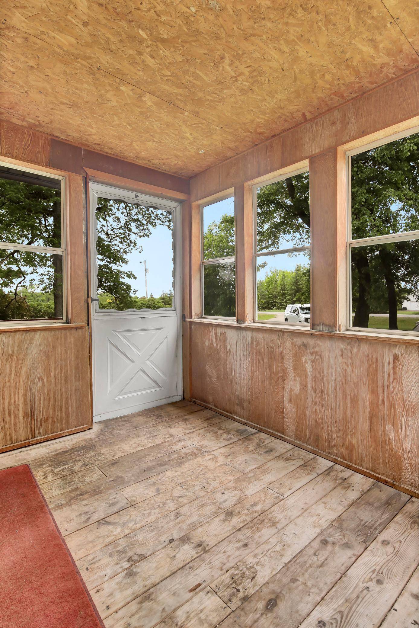 Eden Lake Twp, MN 55329,17266 Ttt RD