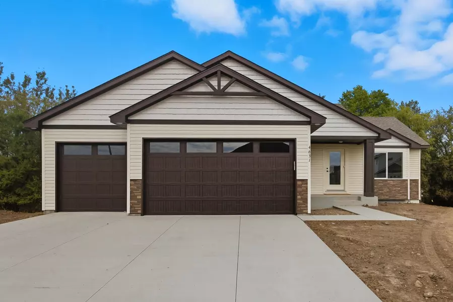 4631 9th ST NE, Saint Cloud, MN 56304