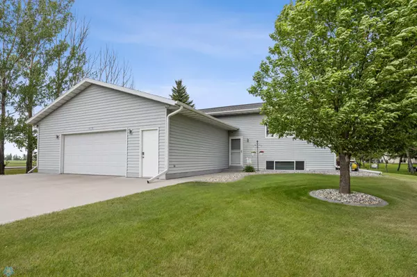 Harwood, ND 58042,419 Cedar CIR