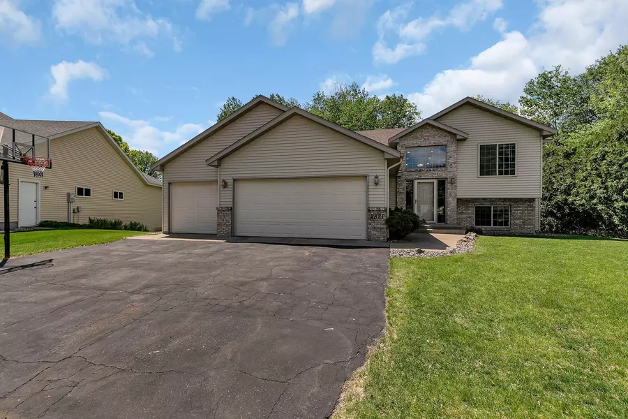 2821 15th AVE S, Saint Cloud, MN 56301