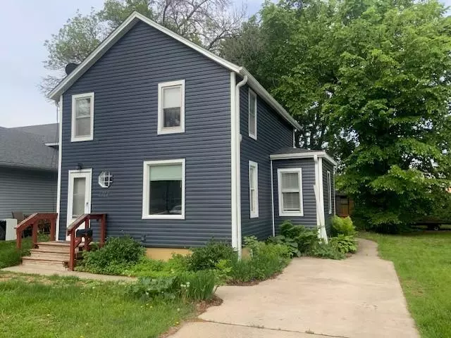 Hastings, MN 55033,1212 Sibley ST