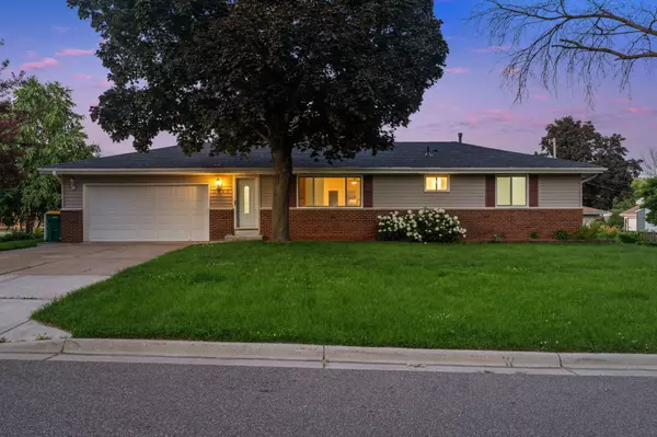 6540 Zealand AVE N, Brooklyn Park, MN 55428