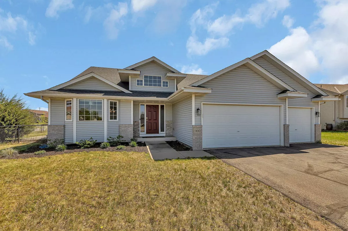 Clearwater, MN 55320,900 Isabella AVE