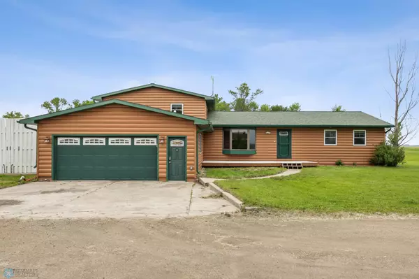 Davenport, ND 58021,4797 163rd AVE SE