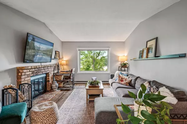 2030 Ridge DR #33, Saint Louis Park, MN 55416