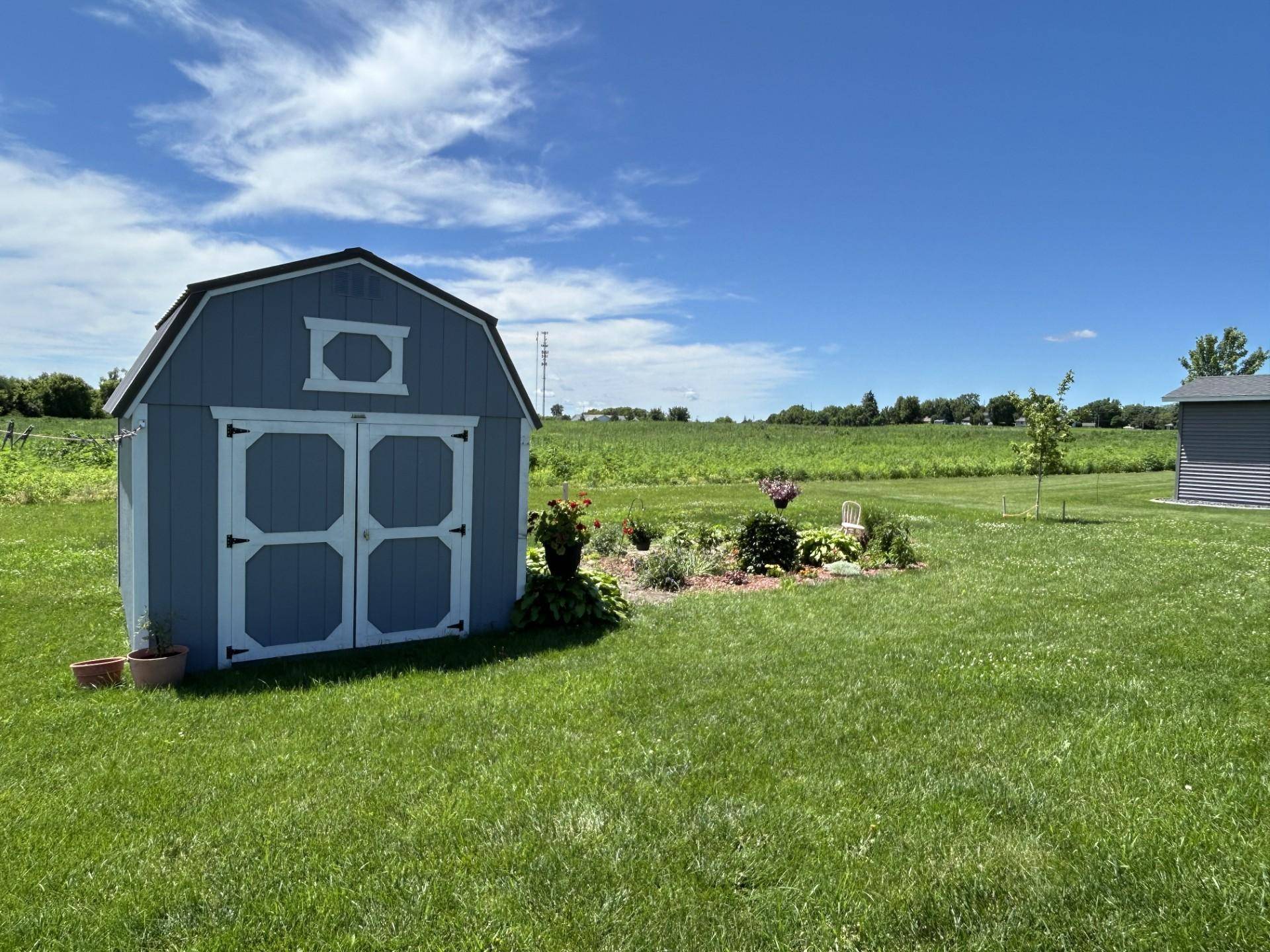 Waseca, MN 56093,1108 11th AVE SE