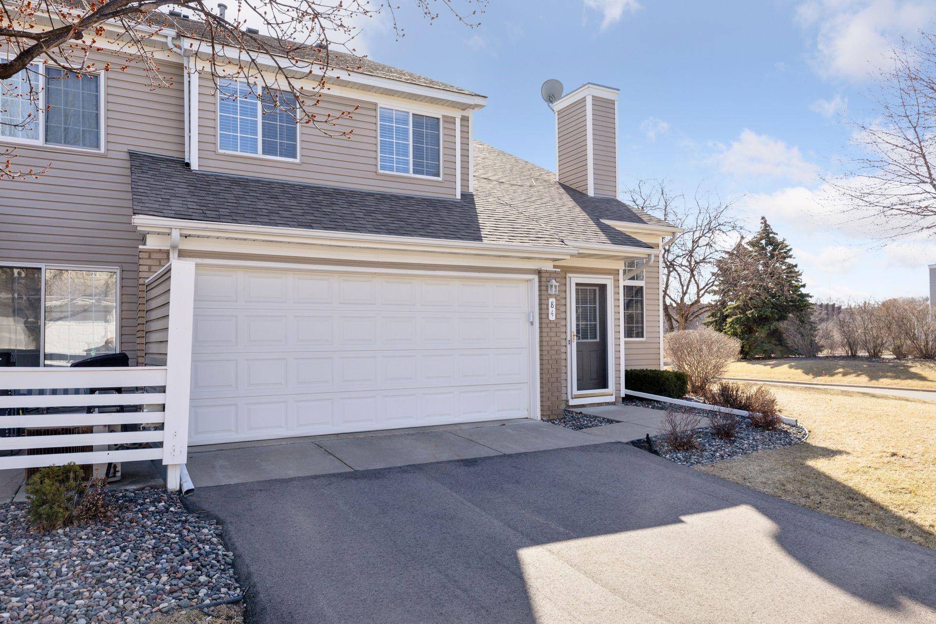 5995 Wedgewood LN N #84, Plymouth, MN 55446
