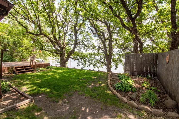 Hoffman, MN 56339,23292 Red Rock Shores DR SW