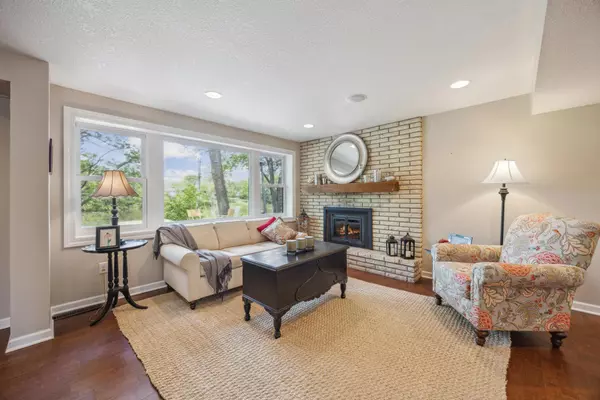White Bear Lake, MN 55110,2649 Riviera DR S