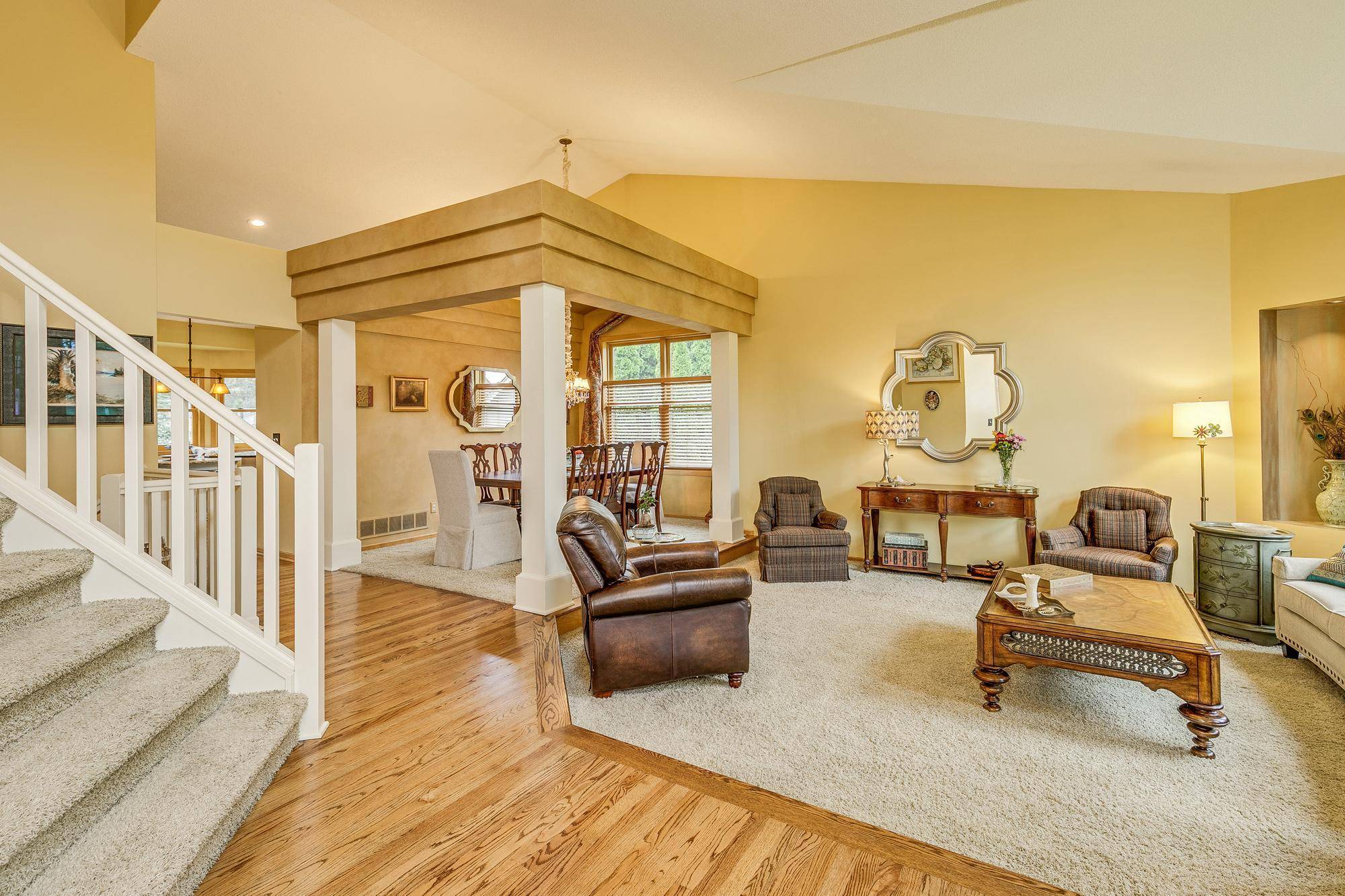 Shoreview, MN 55126,917 Hardwood AVE