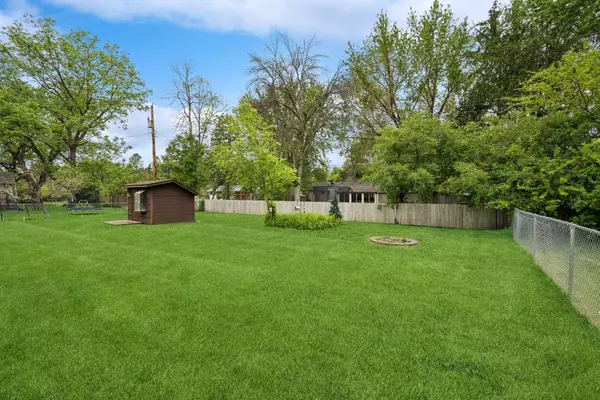 White Bear Lake, MN 55110,2285 Lakeaires BLVD