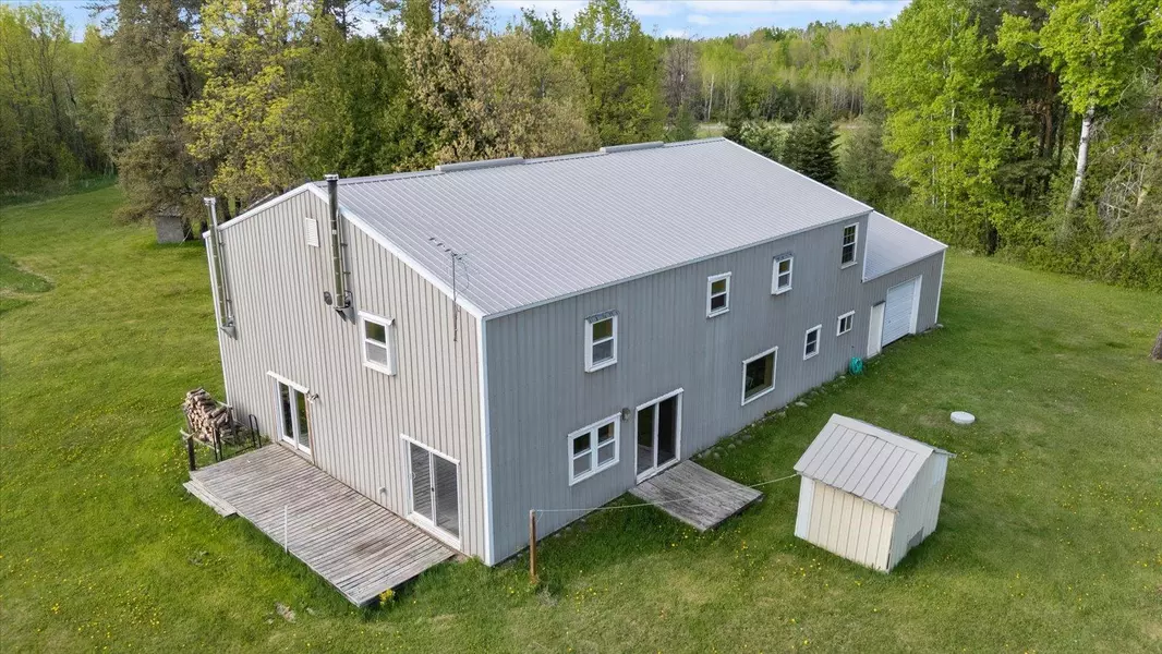 11556 Blackwood RD, Floodwood Twp, MN 55736