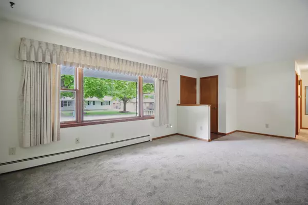 Owatonna, MN 55060,130 17th ST NE